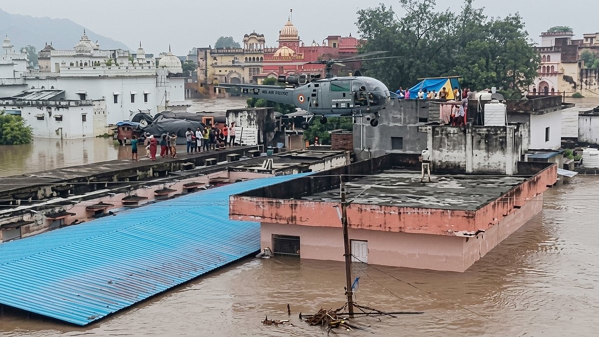 MP’s Satna Floods: Army Helicopter Airlifts Trapped People As 5 Inches Rain Pounds District In Hours