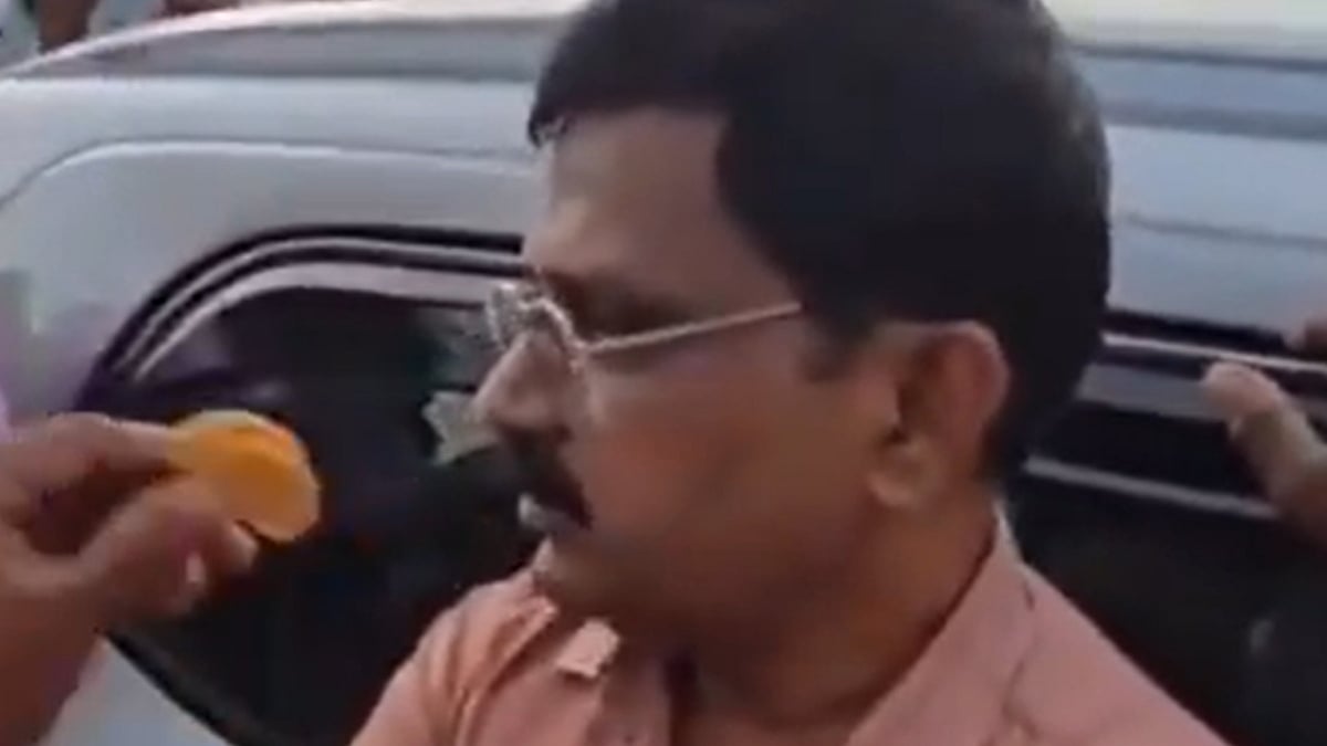 Watch: FDA Officer Forced To Eat Expired Biscuits Over Bribery Allegations In Maharashtra's Chhatrapati Sambhajinagar