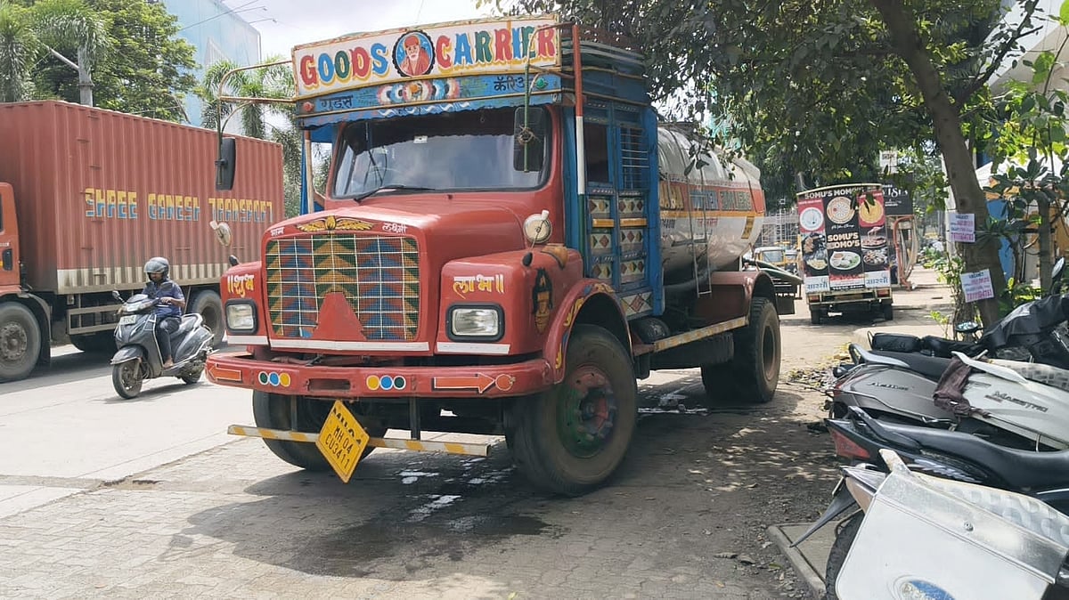 Drunk Water Tanker Driver Allegedly Hits 2 Autos, 8 Two-Wheelers In Kalyan; Five Injured In Rambaug Rampage