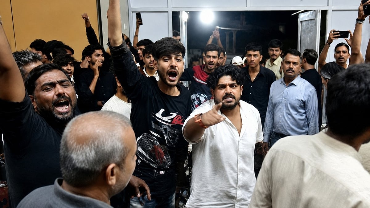 Ruckus At CJP’s ‘Fix The School’ Meeting; Youths Raise ‘This Is Bhopal, Not Delhi’ Slogans