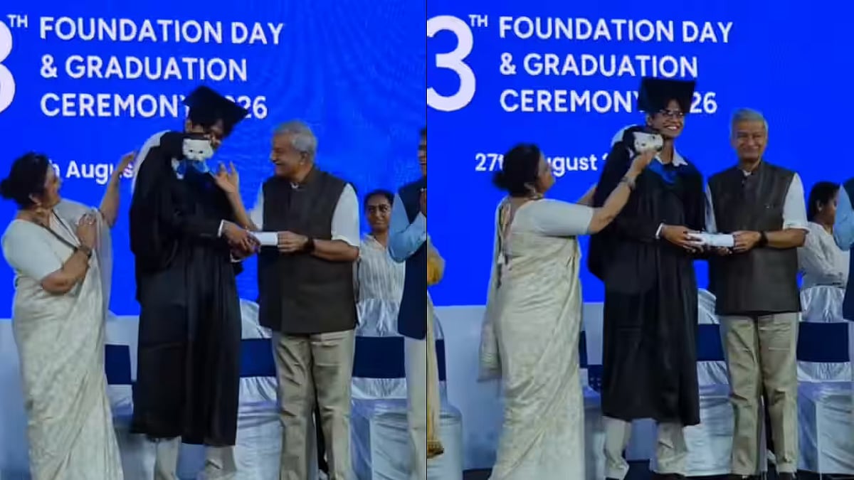WATCH: Cat Steals The Show At Graduation Ceremony As Student Takes Degree With Feline On His Shoulder