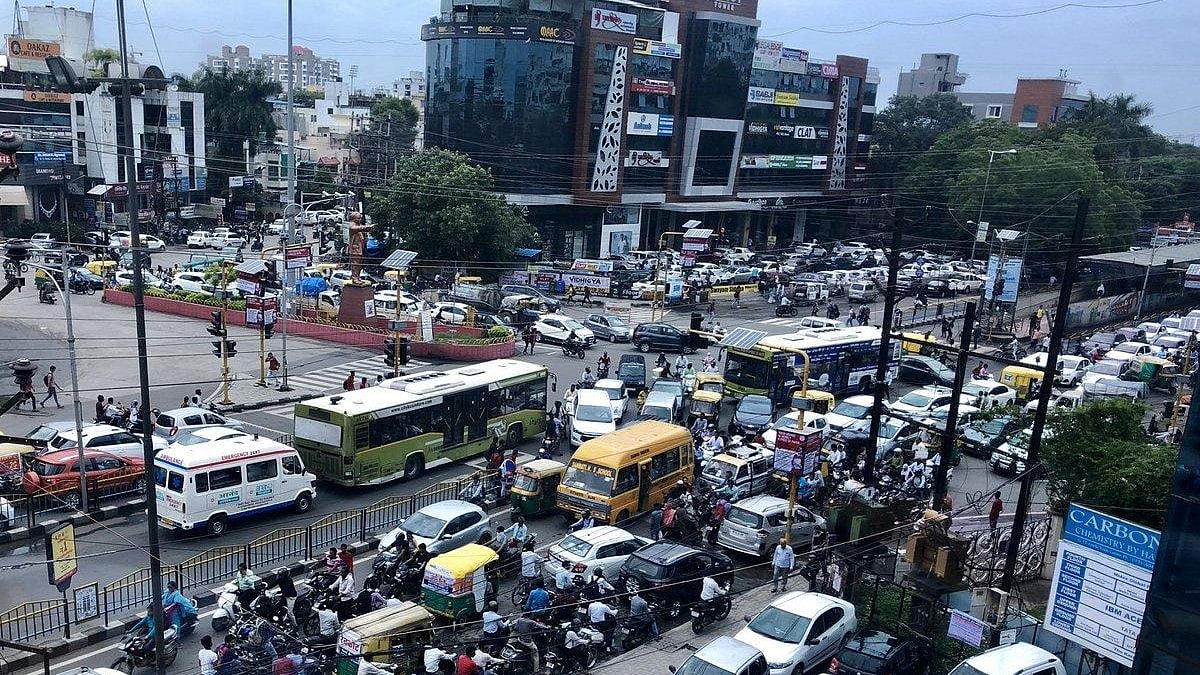 Indore Traffic Overhaul: City Squares To Get Wider Left Turns, Zebra Crossings & Smart Signals