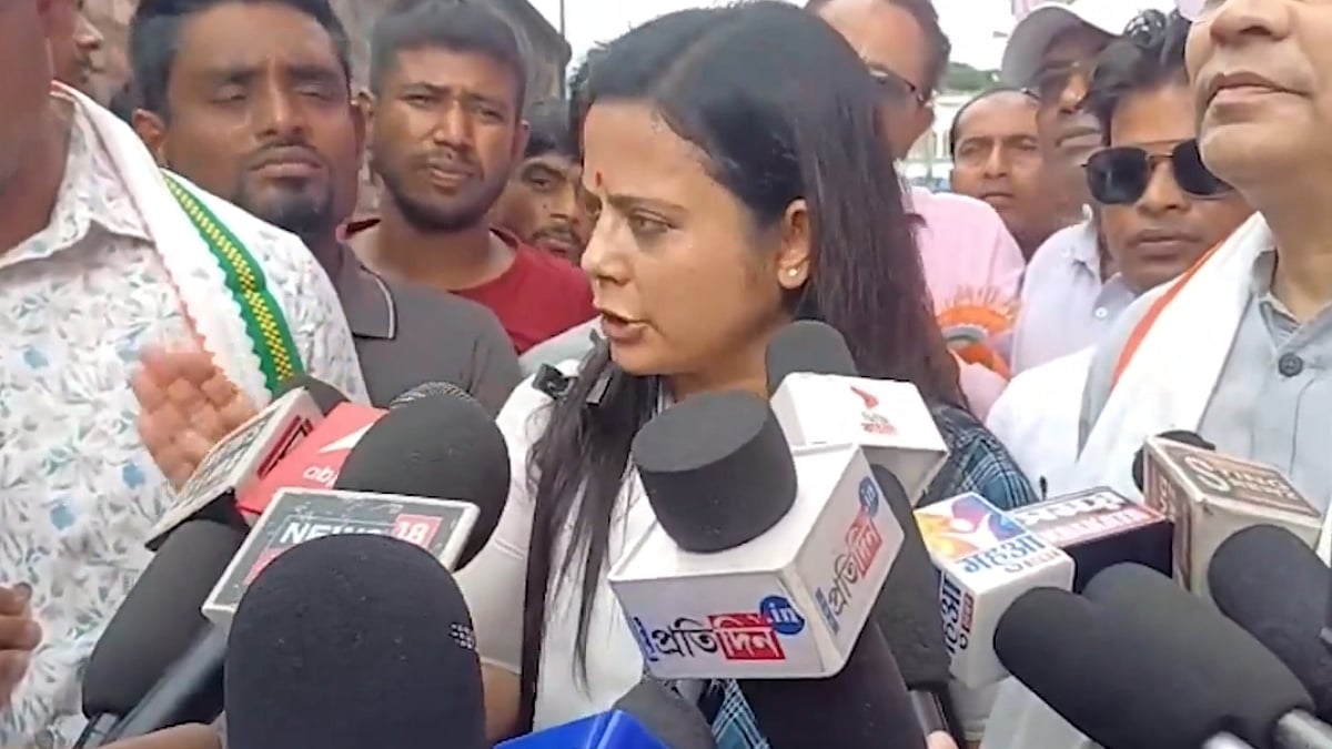 ‘State Must Deal With It With Iron Hand’: Calcutta HC Orders Police Protection For Mahua Moitra After Egg-Pelting Row