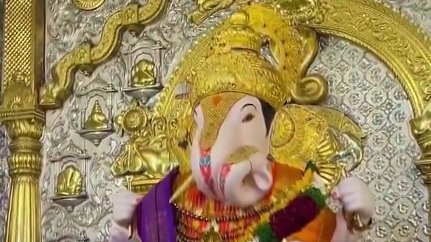Ganeshotsav Reaches Borders: Pune's Dagdusheth Ganpati Replicas Bring Festive Cheer To Army Troops