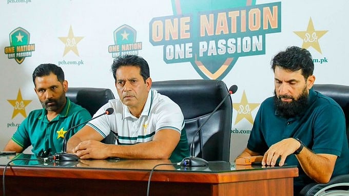 Pakistan Cricket In Turmoil Ahead Of England Test; 7 Players Dropped, Coaches Removed Amid Selection Row