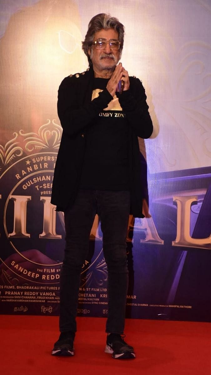 Before entering films, Shakti Kapoor was interested in cricket and reportedly played the sport during his younger years.