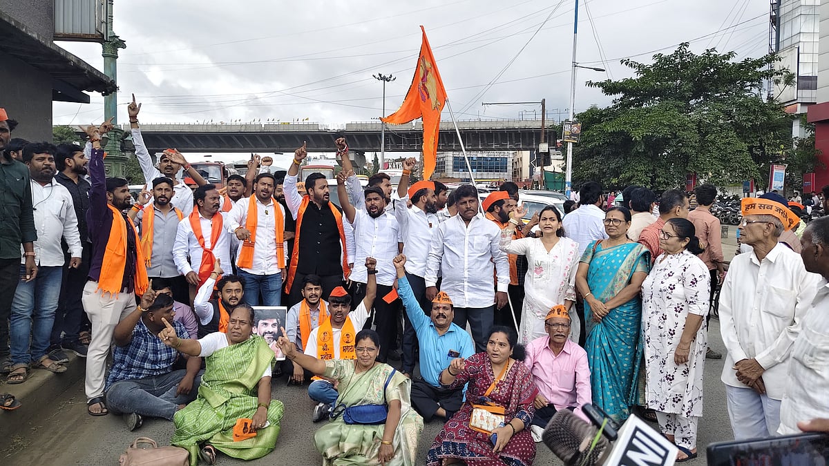 Pune: Manoj Jarange Supporters Block Katraj Chowk, Demand Immediate Action On Maratha Reservation