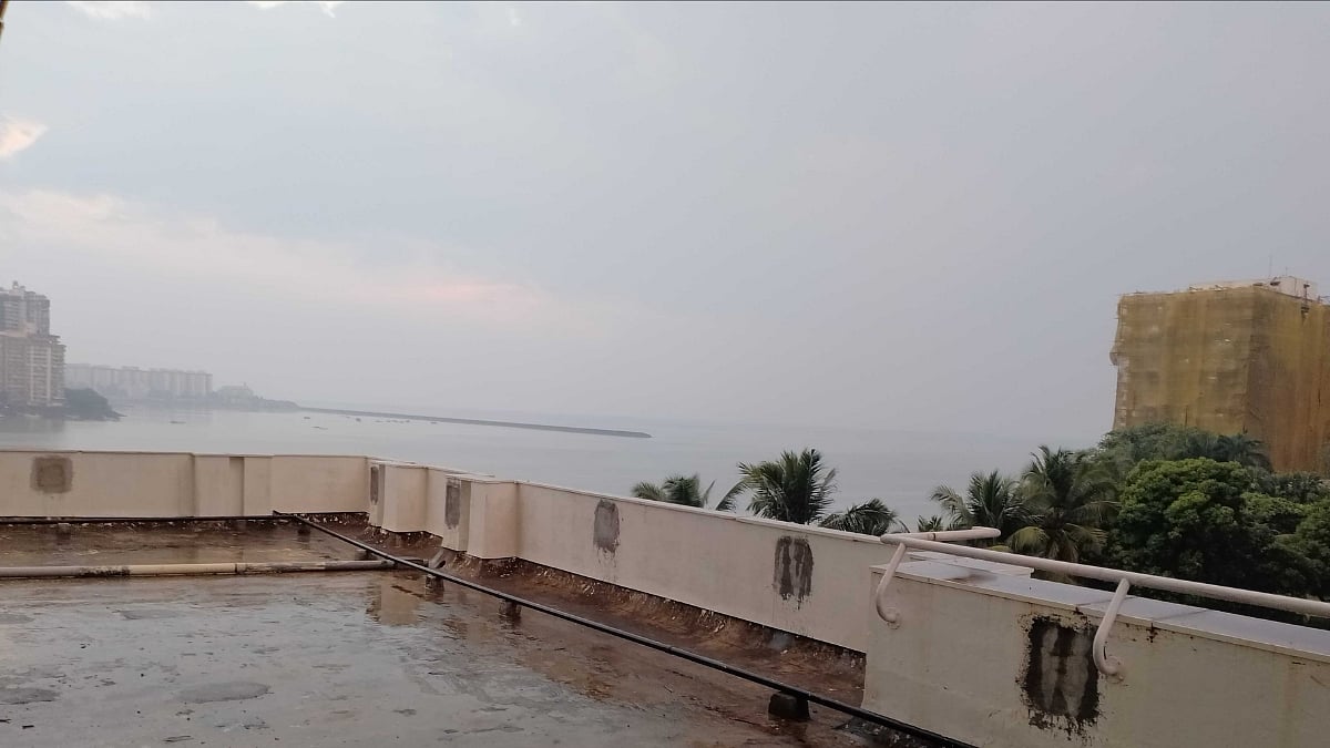 Mumbai Weather Update: Cloudy Skies, Gusty Winds; Light Rain Likely Today