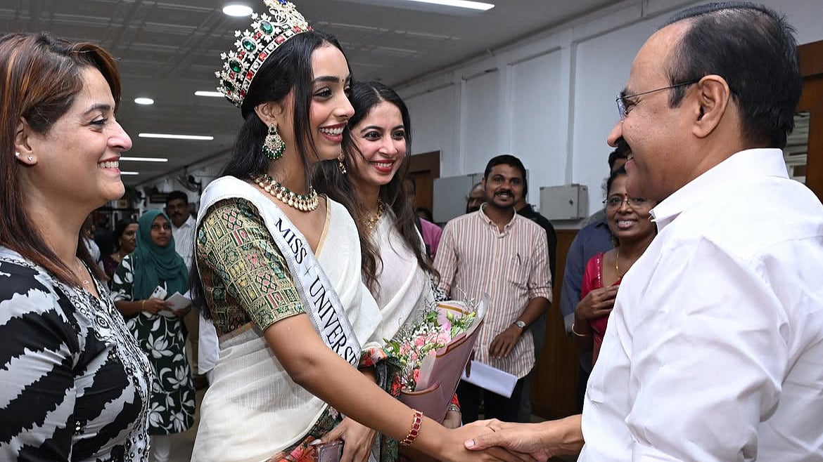 Kaziah had the honour of meeting the Hon'ble Chief Minister of Kerala V. D. Satheesan