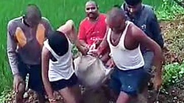 Sick 12-Year-Old Carried In ‘Potli’ For Kilometres In MP’s Rewa, Collector Says Road Was Available