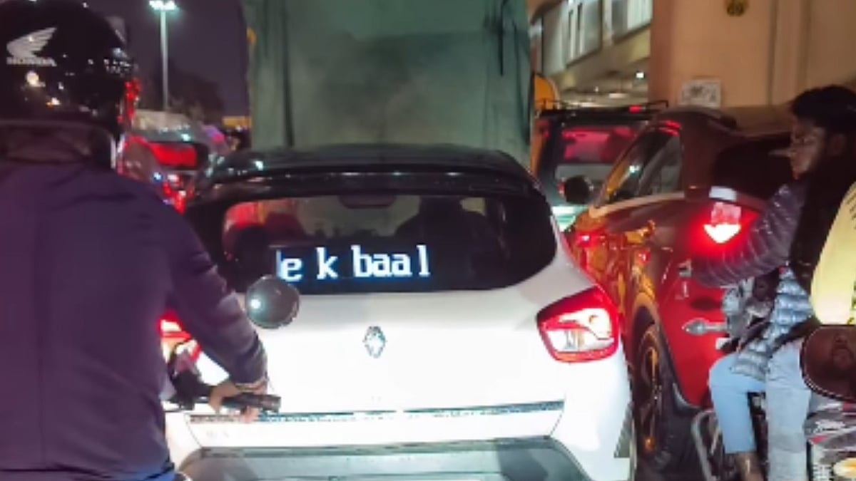 Bengaluru Traffic: Renault Kwid Displays Abusive Message On LED Screen, Video Goes Viral