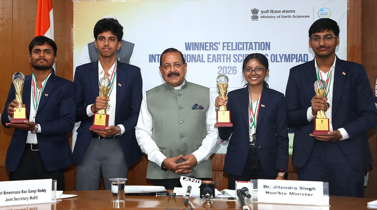 IESO 2026: Union Minister Jitendra Singh Felicitates Indian Students After Winning 9 Medals, Including 4 Gold, At International Earth Science Olympiad