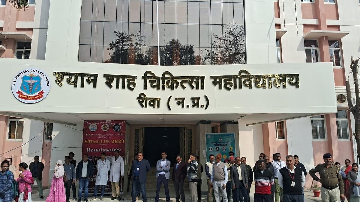 Declared Dead, 80-Year-Old Man Breathes Minutes Before Postmortem At Rewa Hospital; Rushed To ICU