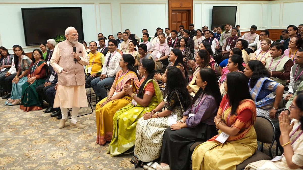 'Keep Childhood Alive': PM Narendra Modi Urges Teachers To Tackle Screen Addiction, Drug Abuse & Nurture Student Creativity On Teachers’ Day | Watch