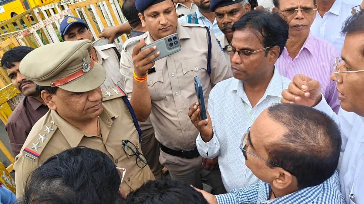 AJJAKS Tussle In Bhopal: Rival Factions Face Off Over Control Of Headquarters