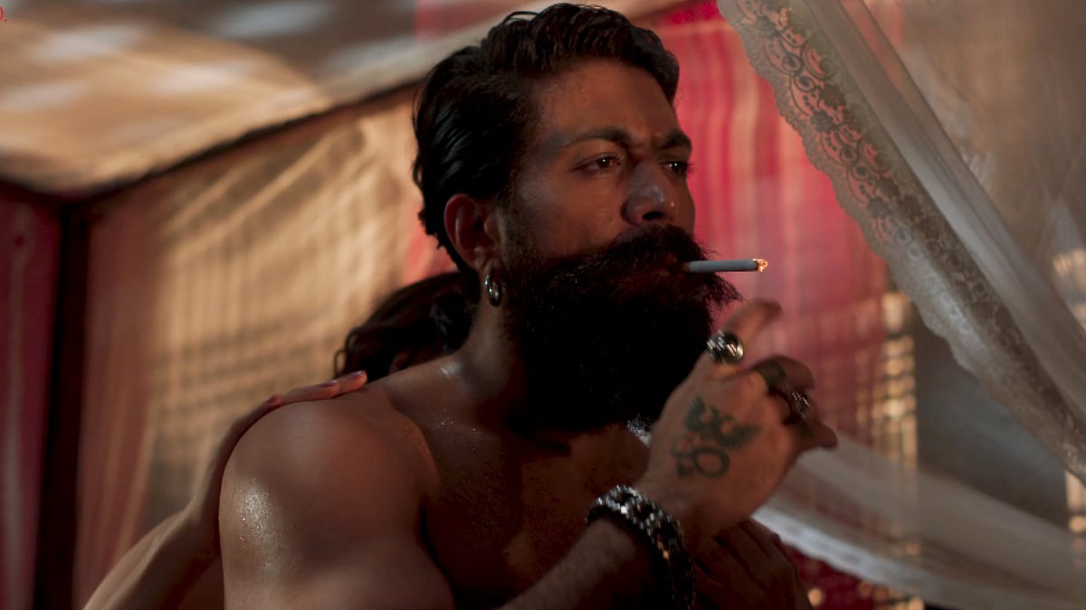 Toxic Box Office Collection: Yash And Kiara Advani's Film Witnesses Low Day 12 Earnings Of ₹2.35 Crore