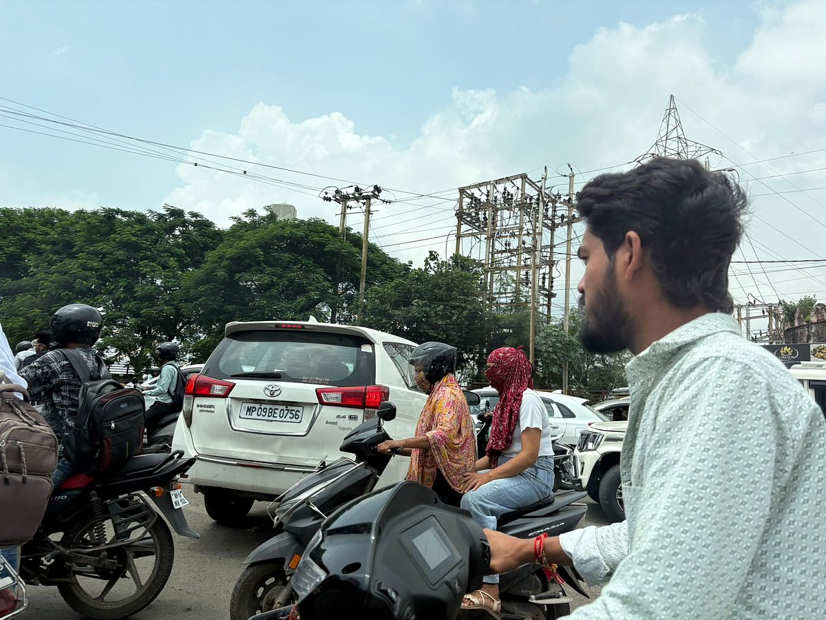 Heavy jam continues from VIP to Polytechnic