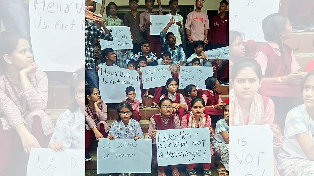 Specially Abled Students Protest Teacher Shortage, Poor Hostel And Basic Facilities At Govt School In Bhopal 