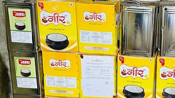 Nashik: 298.4 Kg Adulterated Vegetable Fat Worth ₹1.29 Lakh Seized During FDA Inspection