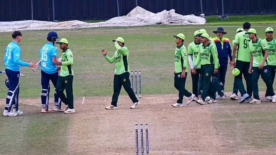 Pakistan U-19 Cricket Team Reportedly Mistaken For Asylum Seekers As Anti-Immigration Protesters Gather Outside Hotel In Portsmouth