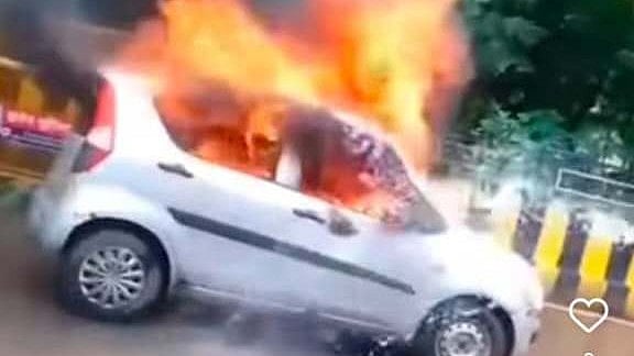 Burning Car Drama At Choithram Square; Driver Suffers 40% Burns In Indore 