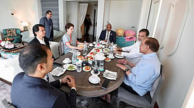 Rahul and Priyanka Gandhi meet Malaysian PM Anwar Ibrahim in New Delhi