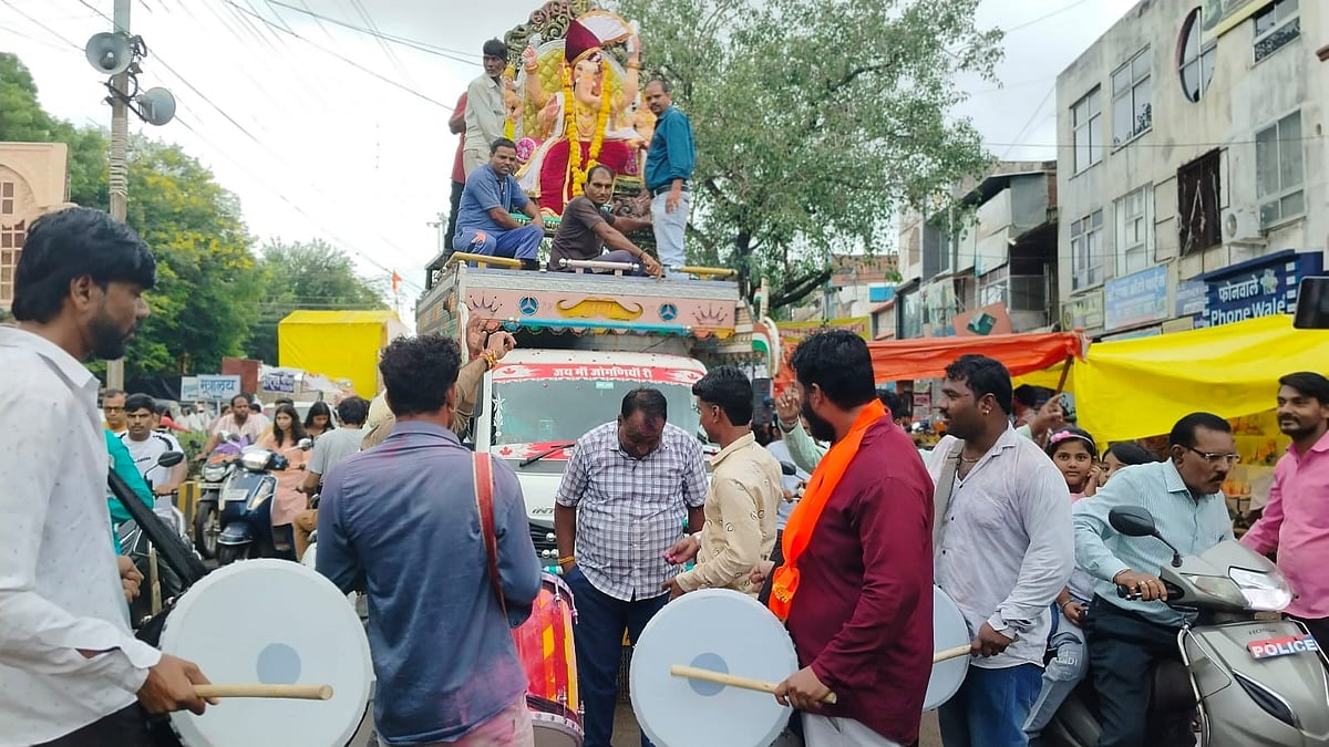 Ganpati Bappa Arrives With Grandeur! Processions, Clay Idols, Colourful Pandals Mark Ganesh Chaturthi Across Madhya Pradesh