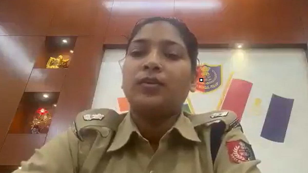 'Assalamualaikum, No Vande Mataram': Complaint Filed Against IPS Officer Bushra Bano Over Religious Greetings In Official Video Statement 