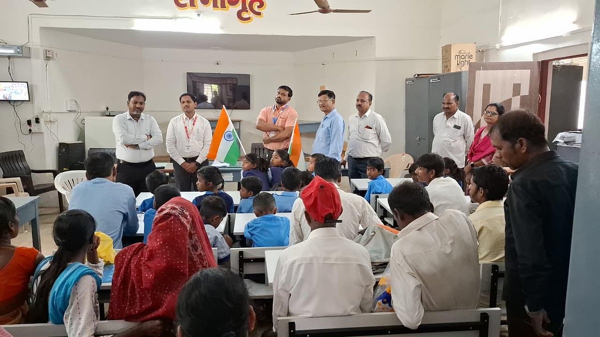 Nashik: Khairewadi Students Hold Class Inside BEO Office, Demand Permanent Teacher