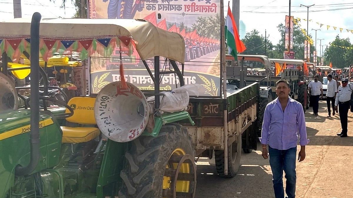 Over 200 Tractors Hit Roads As Farmers Rally Against Satellite-Based Crop Surveys In Bhopal