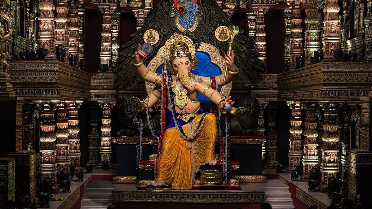 10 Mumbai Ganpati Pandal-Hopping Guide: Lalbaugcha Raja, GSB, Chinchpokli Cha Chintamani And More To Visit In 2026