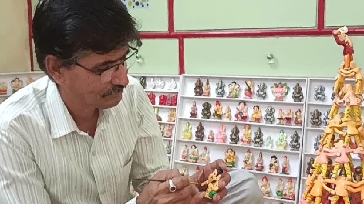 Nashik: Sinnar Man Builds Unique Collection Of 50,000 Lord Ganesha Idols