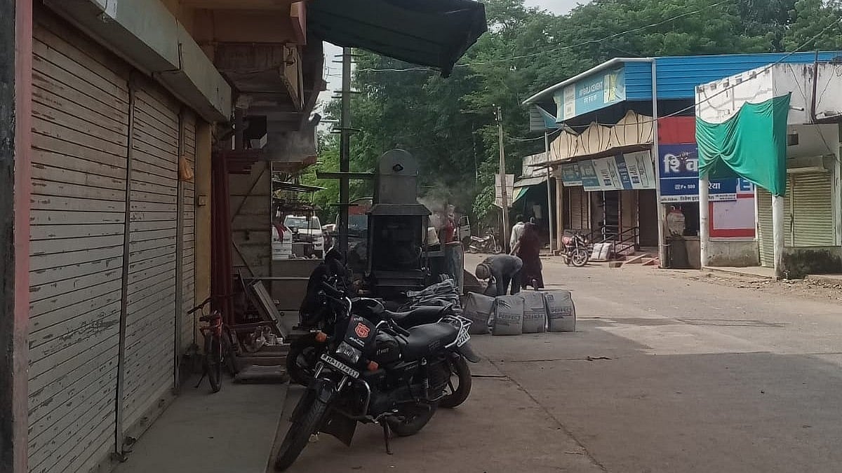 Grain Traders Observe Bandh Against MP Farm Gate App Changes, Demand Cash Payment Option In MP’s Bagh