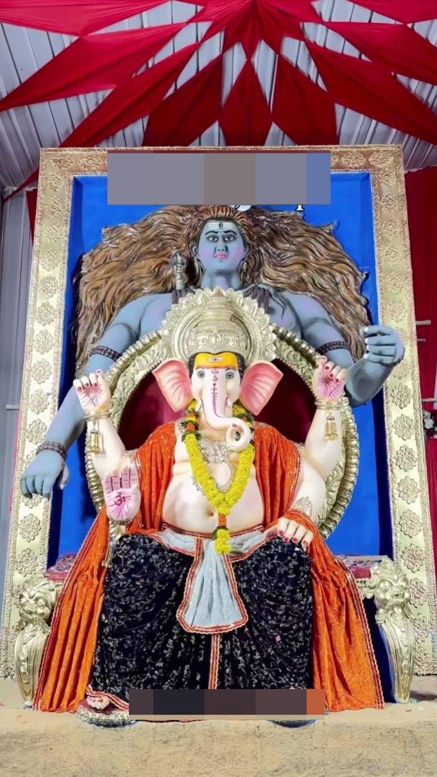 Minto Hall Ganpati Pandal