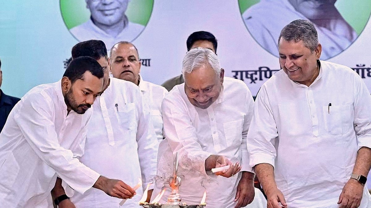 After RJD, Congress Offers Nitish Kumar To Rejoin Mahagathbandhan Amid Bihar Political Buzz