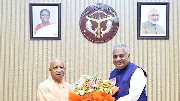 CM Yogi Adityanath, Bhupender Yadav Review NCR Air Pollution Plan, Focus On EVs, Industrial Emissions & Dust Control