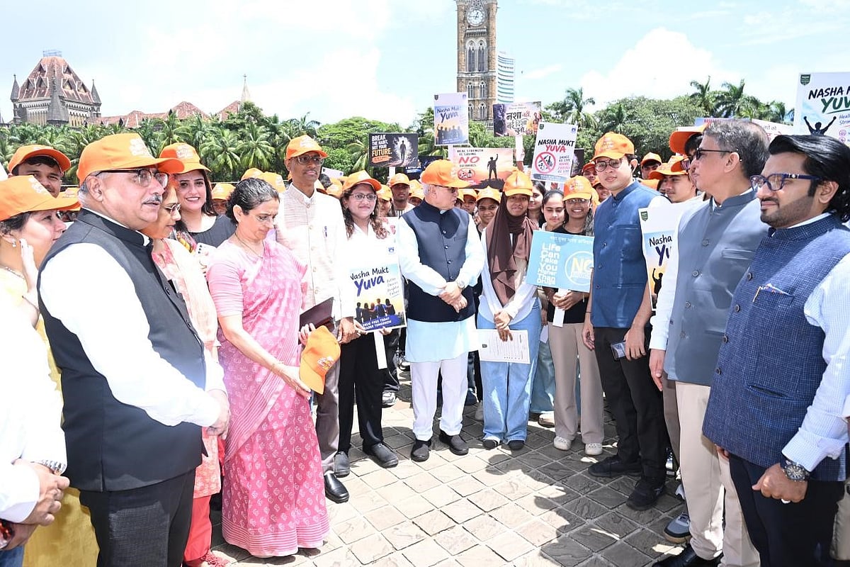 The programme concluded with a walkathon and human-chain culminating at Oval Maidan.