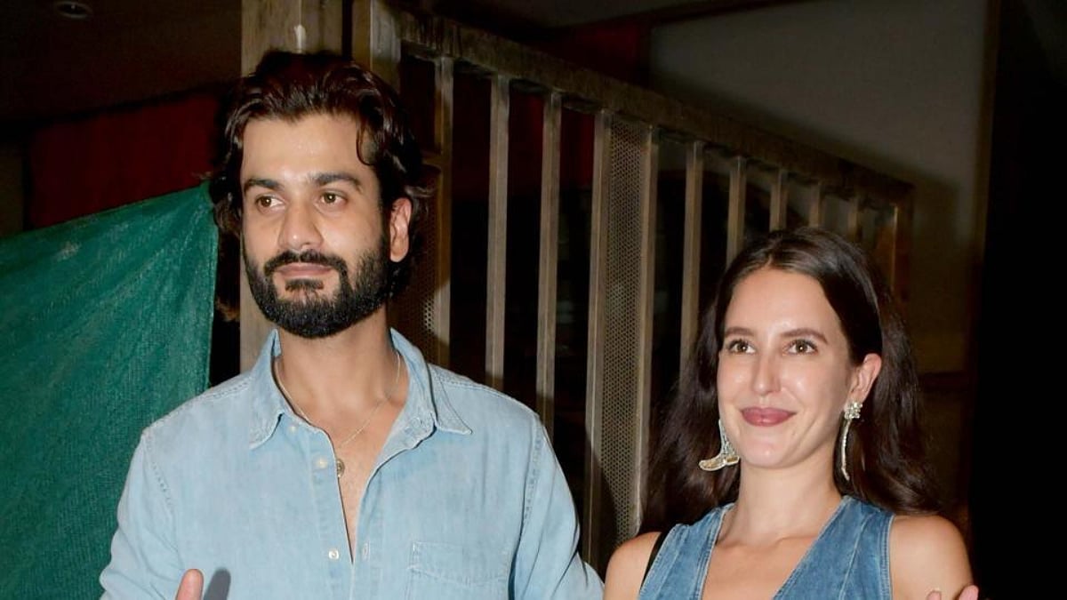 Is Sunny Kaushal Dating Katrina Kaif's Sister Isabelle Kaif After Split With Sharvari? Fans Spot Clues in Their Turkey Vacation Photos