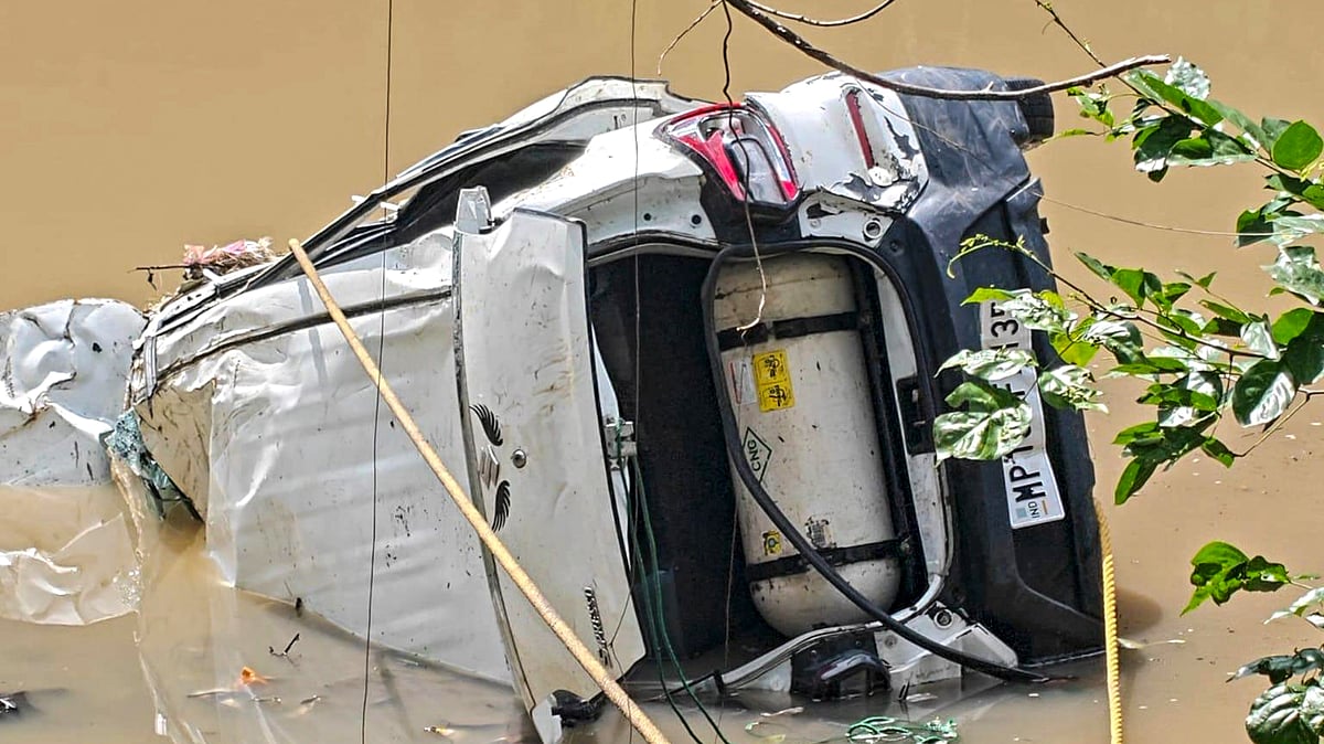 3 Children Among 8 Killed As Car Swept Away Near Maa Baglamukhi Temple In MP’s Nalkheda