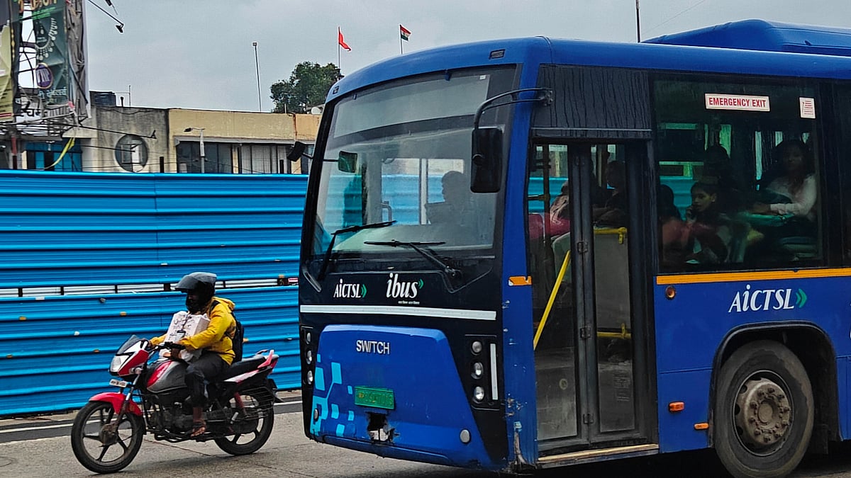 Indore BRTS Commuters Flag Longer Travel Times And Ticketing Irregularities