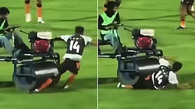 Andros Townsend run over by pitch roller during Thai match warm-up, then returns to play