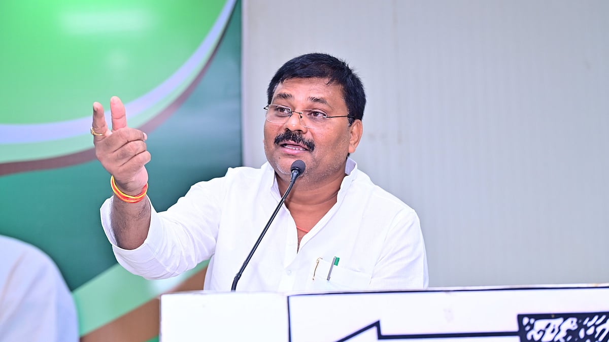 Jamui Girl Harassment Row: JDU Leader’s ‘Chhitput Ghatna’ Remark Draws RJD Attack