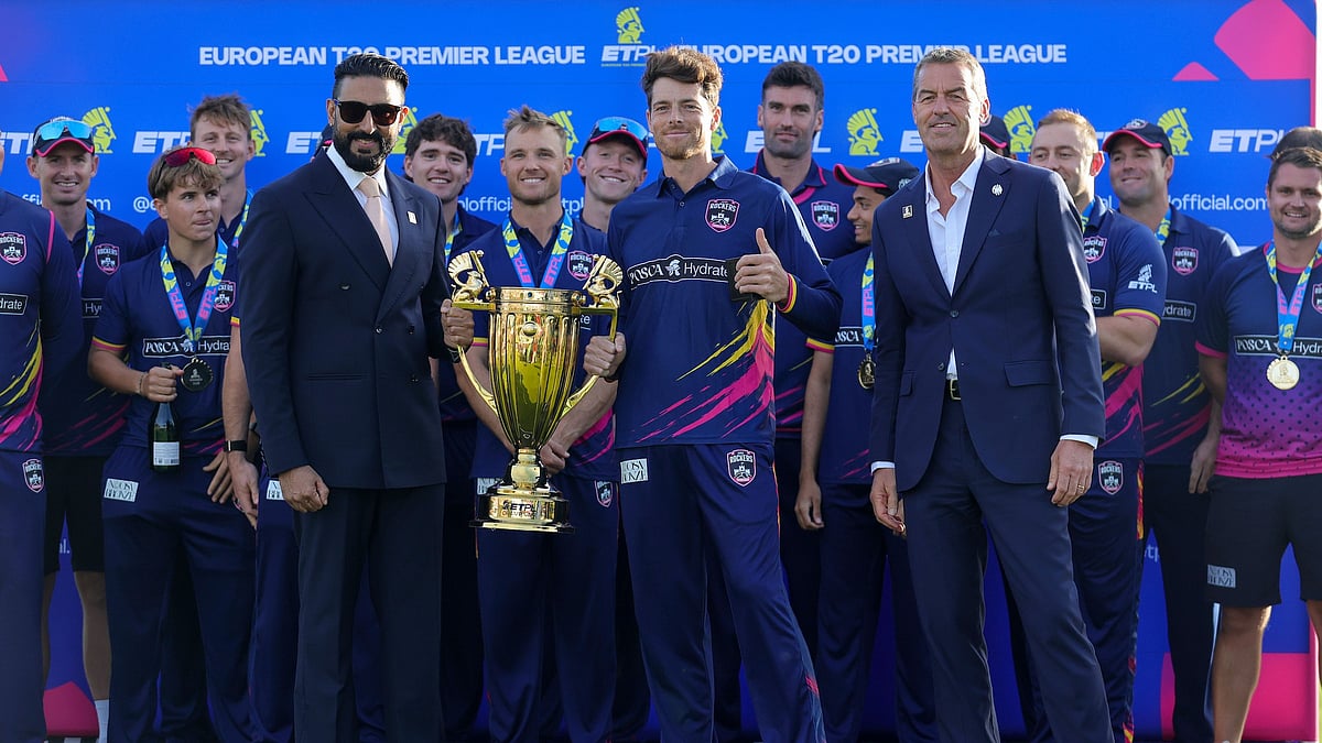 Edinburgh Castle Rockers Create History, Lift First-Ever ETPL Trophy