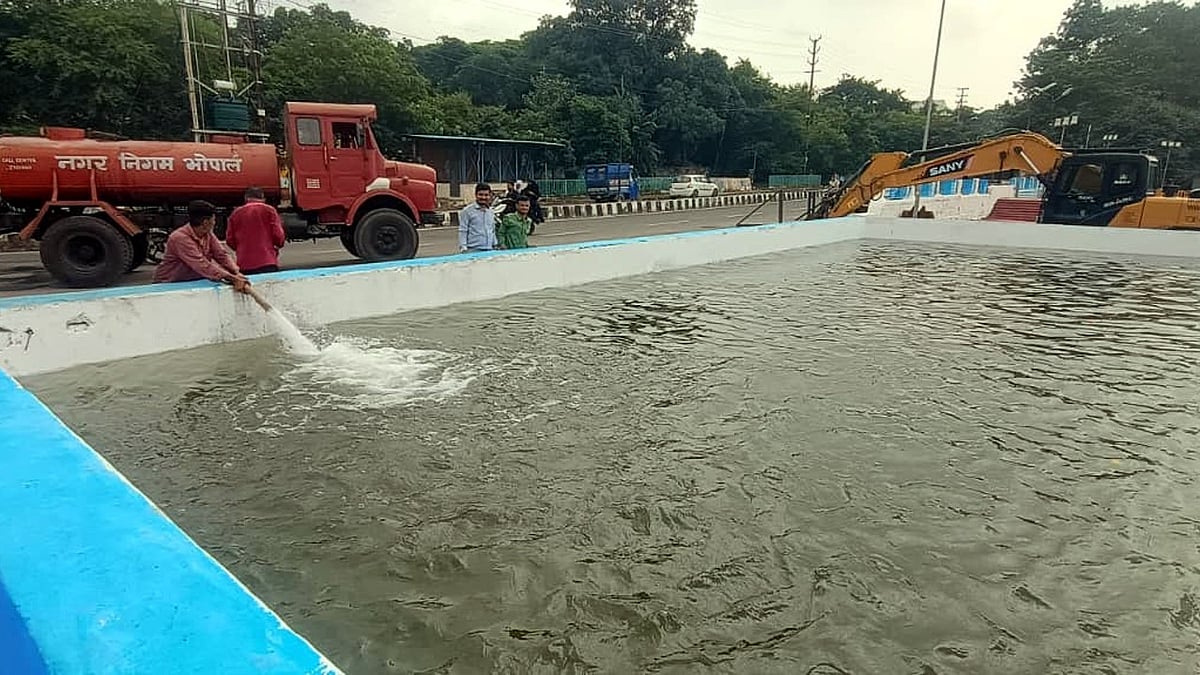 BMC Deploys 174 Divers At Bhopal Ghats For Ganesh Idol Immersion