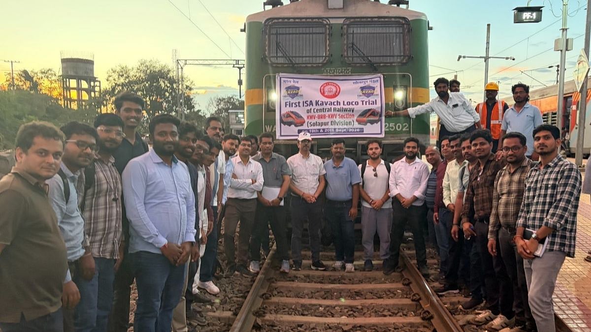 Central Railway Conducts First KAVACH 4.0 Safety Audit Trial On 104.7-Km Kurduvadi–Boribial Section In Solapur Division