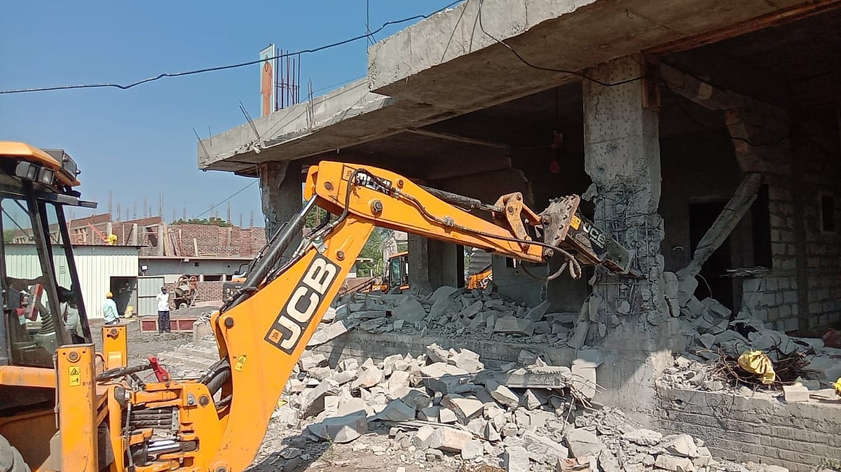 Ujjain Municipal Corporation Demolishes Illegal Simhastha-Area Construction, 272 Buildings May Face Road Widening