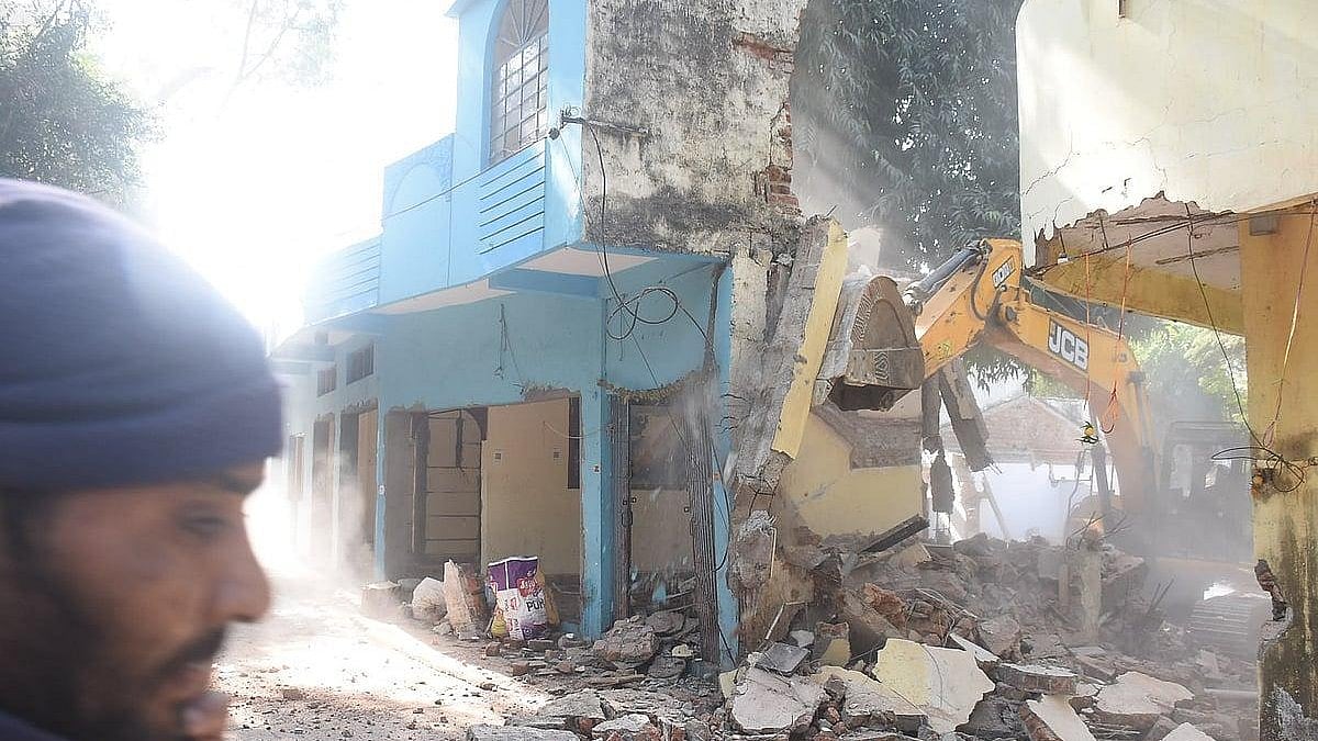 Road-Widening Row Erupts In Ujjain’s Bajrang Colony Over Alleged Alignment Change