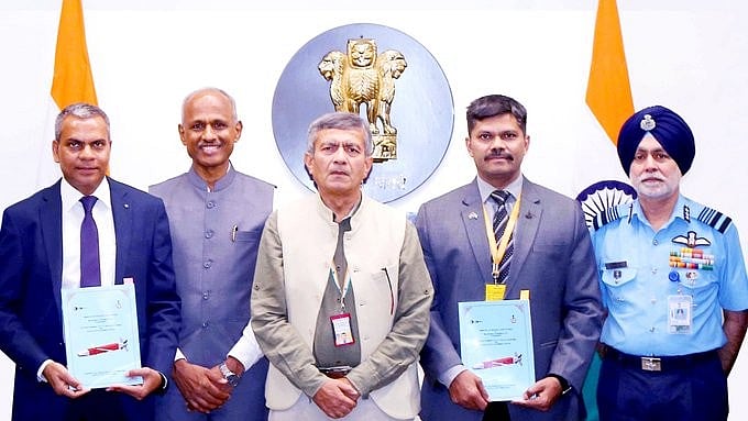 India Signs ₹810.79 Crore Contract For 160 Satellite Smart Anti-Airfield Weapons For IAF