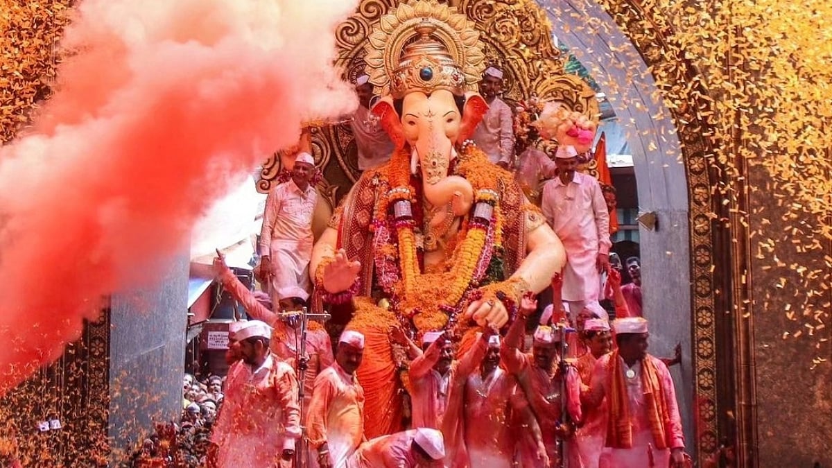 Lalbaugcha Raja Visarjan 2026: Mumbai To Be At Standstill Tomorrow As City's Most Revered Bappa Embarks On Immersion Journey; Check Full Route & Timings