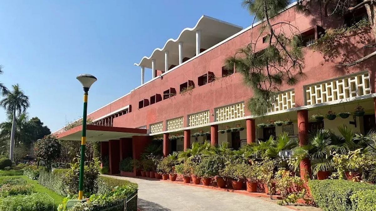 Lady Shri Ram College Resumes Offline Classes After Aastha Kunj Park Rape Case Sparks Student Safety Concerns